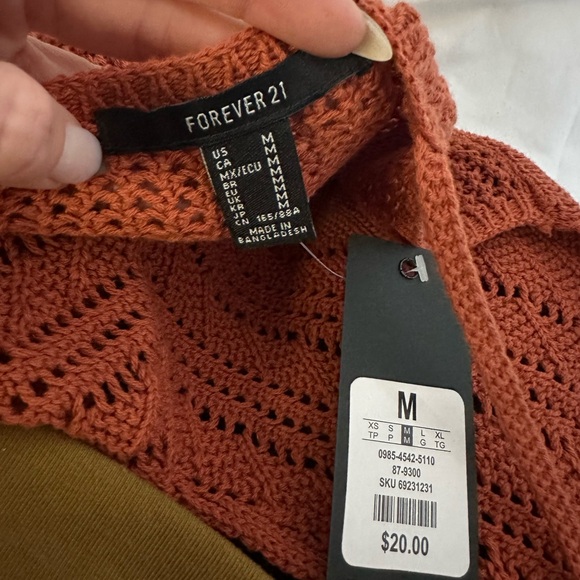 Forever 21 crochet tank - Picture 2 of 2